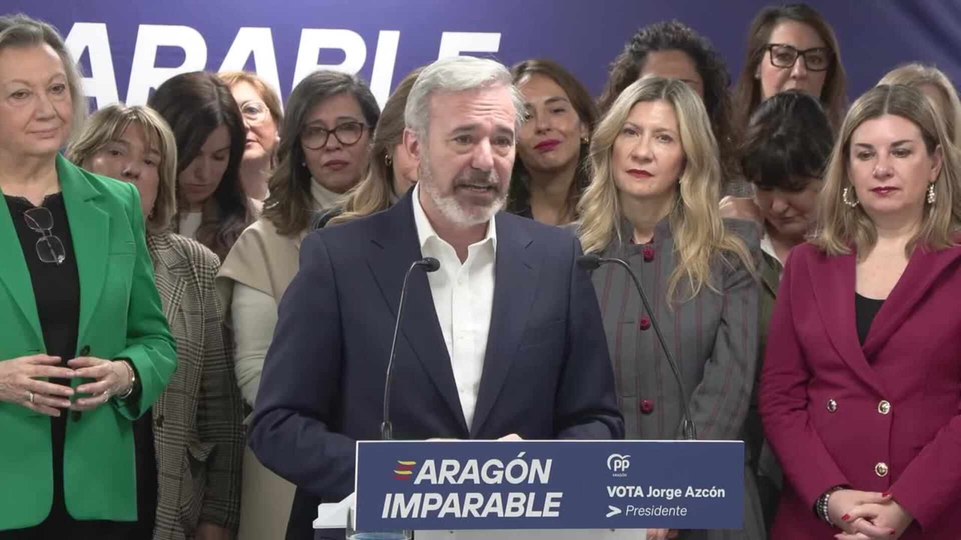 Azcón promete rebajas fiscales para familias monoparentales y numerosas en Aragón