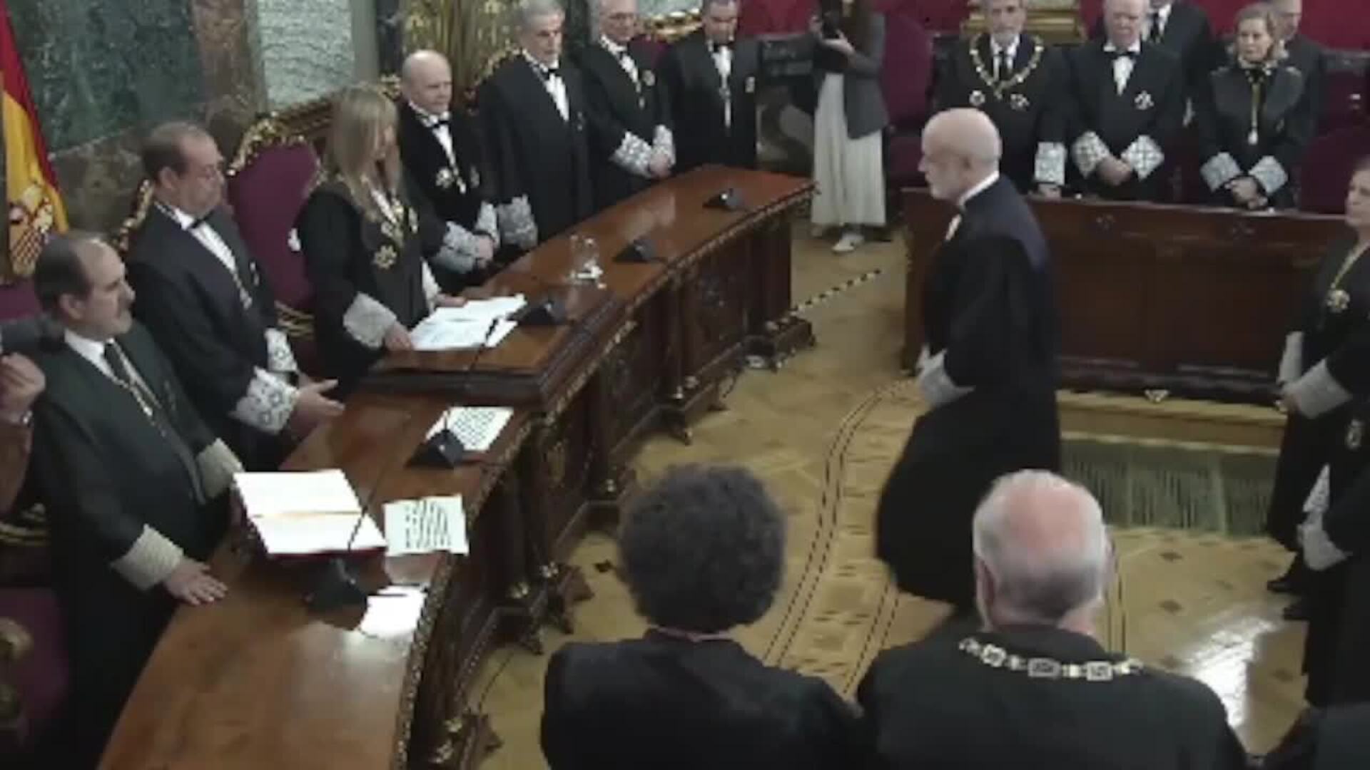 Imputados dos exdirectores de la Guardia Civil y la exdirectora del CNI por el 'caso Pegasus'