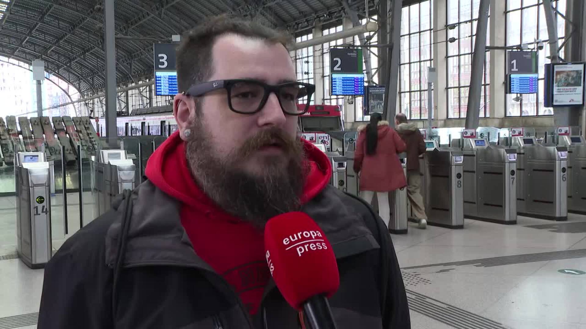 Delegado de CGT en Bizkaia critica el acuerdo para desconvocar la huelga ferroviaria