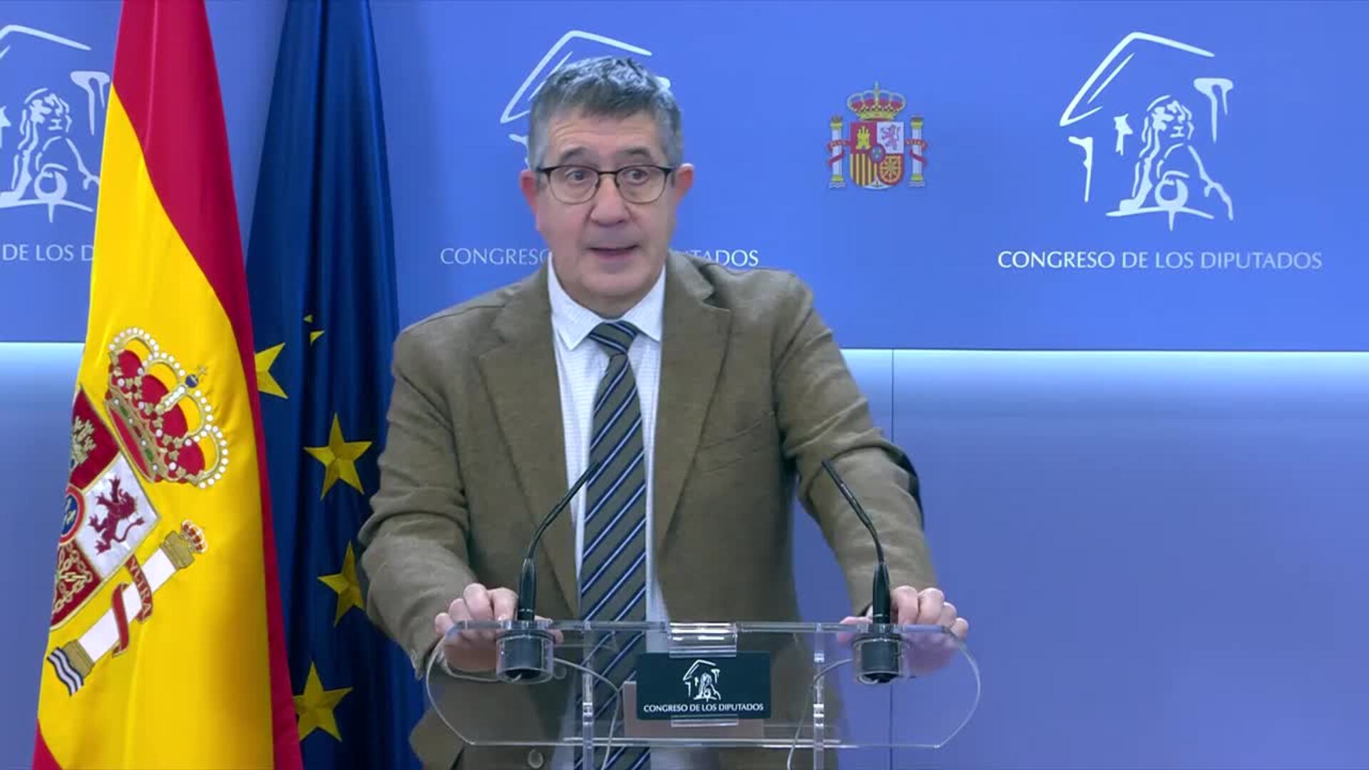 Patxi López dice que Felipe González "hace mucho tiempo" que no es referencia para socialistas