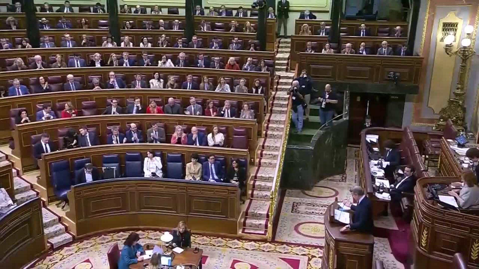 Feijóo acusa a Sánchez de "mentir" e "insultar a las víctimas" de Adamuz: "Váyase de una vez"