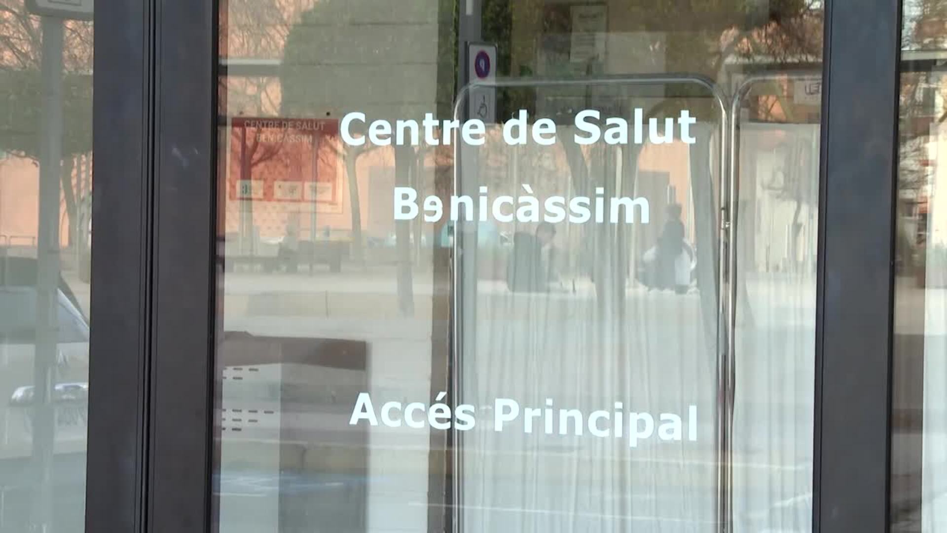 Una enfermera muere apuñalada por su expareja en el centro de salud de Benicàssim