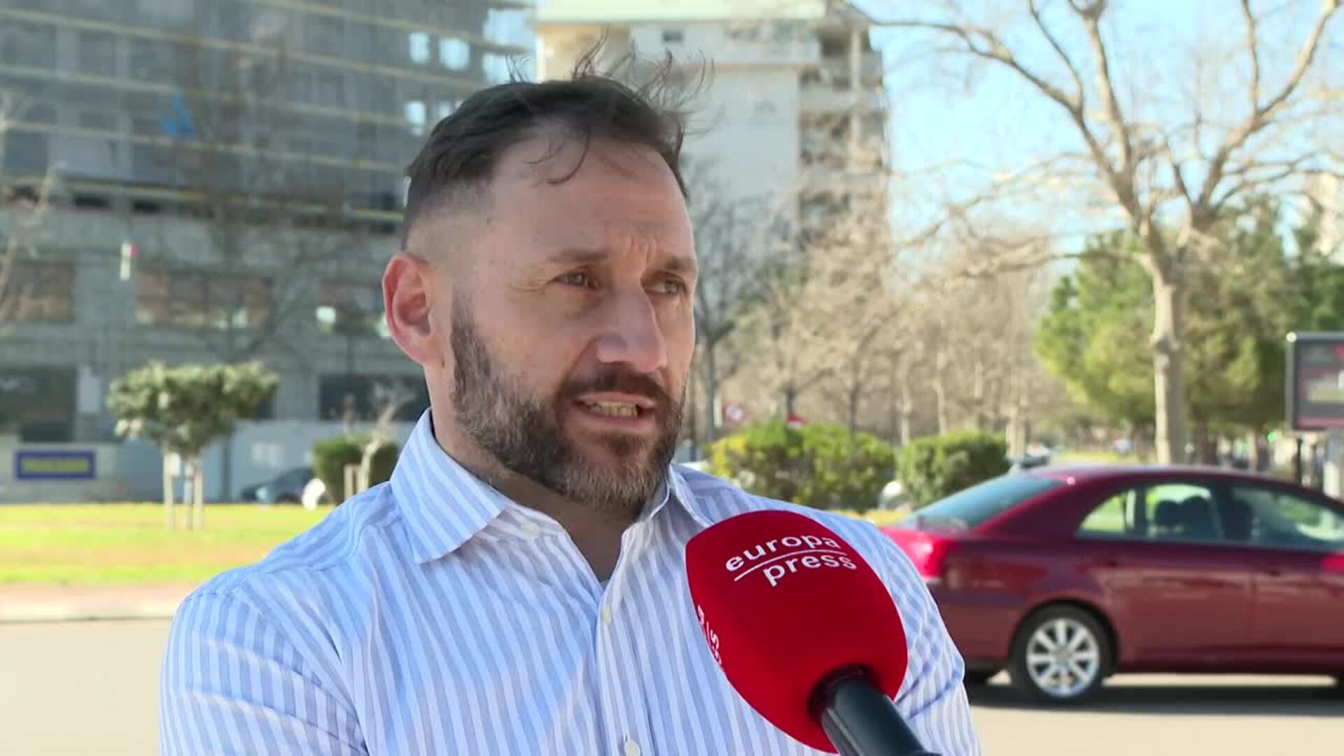 Un vecino del edificio de Campanar asegura que salir "fue la mejor decisión de su vida"