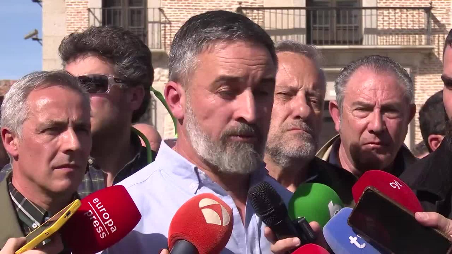 Abascal responde a Mañueco que es deseable acuerdos a 4 años si el socio "no engaña ni estafa"