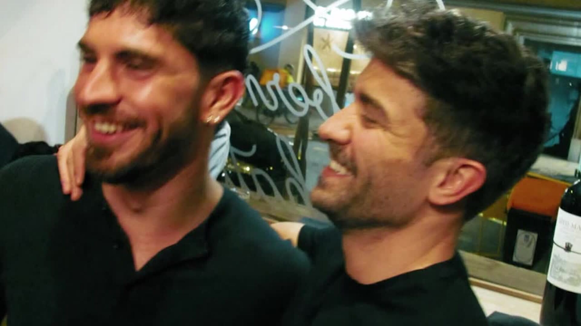 Pablo Alborán asegura que está "todo bien" tras confirmarse su relación con Juan Sesma