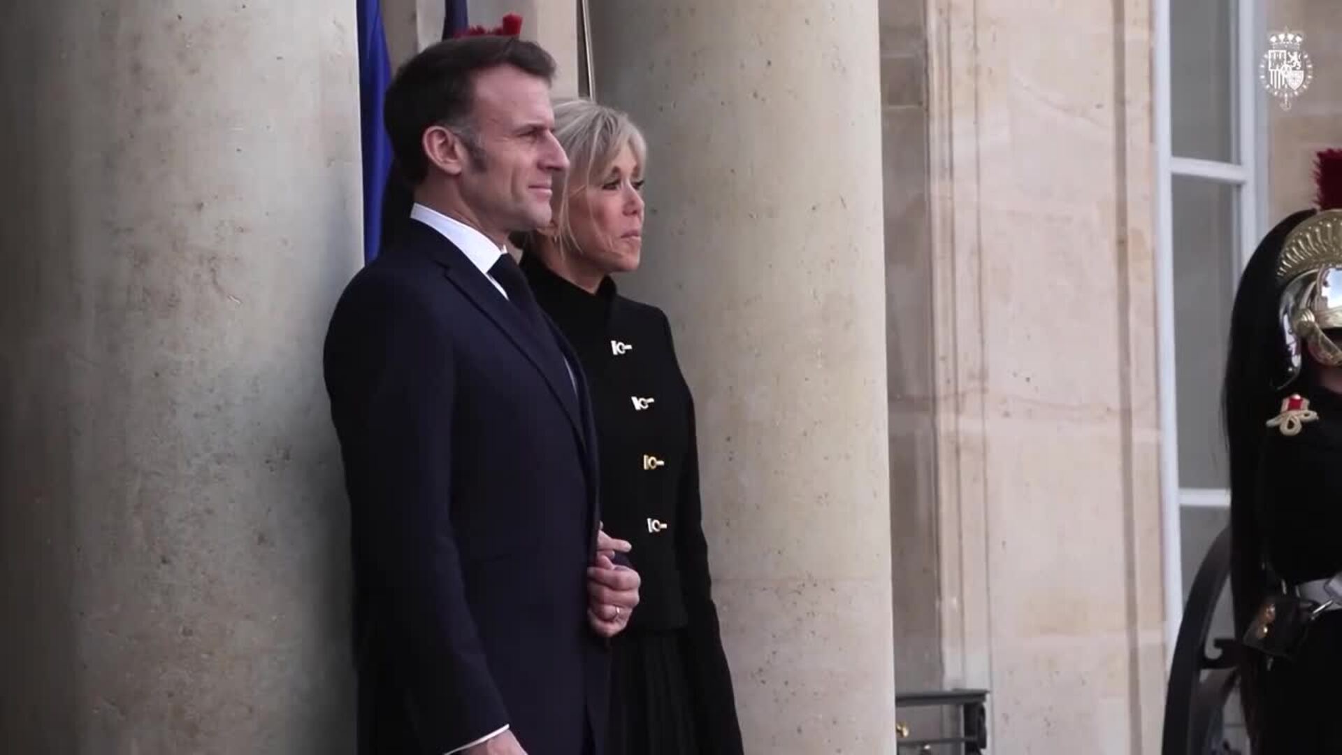 Dimite la directora del Museo del Louvre, Laurence des Cars