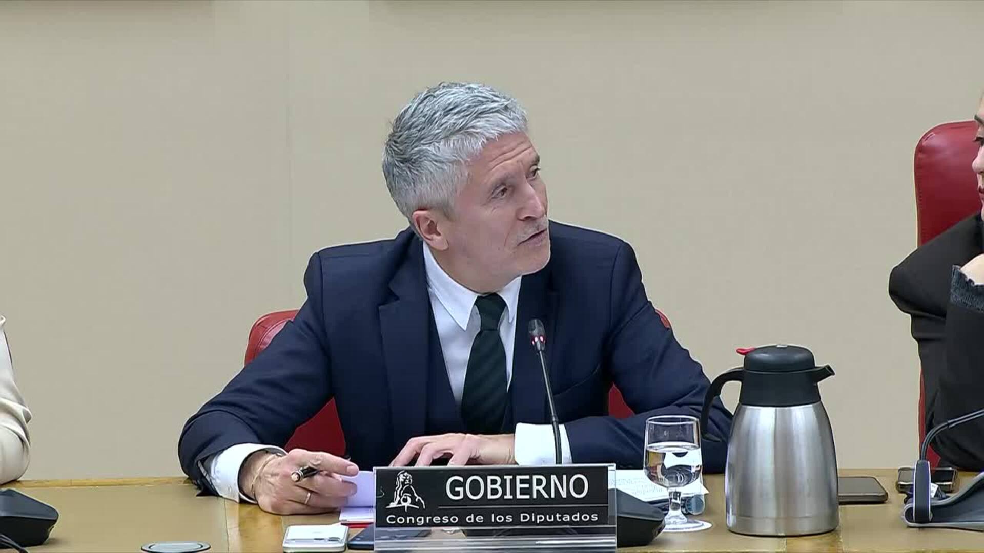 Marlaska destaca los "claros beneficios" de la V16 frente a "bulos y noticias engañosas"