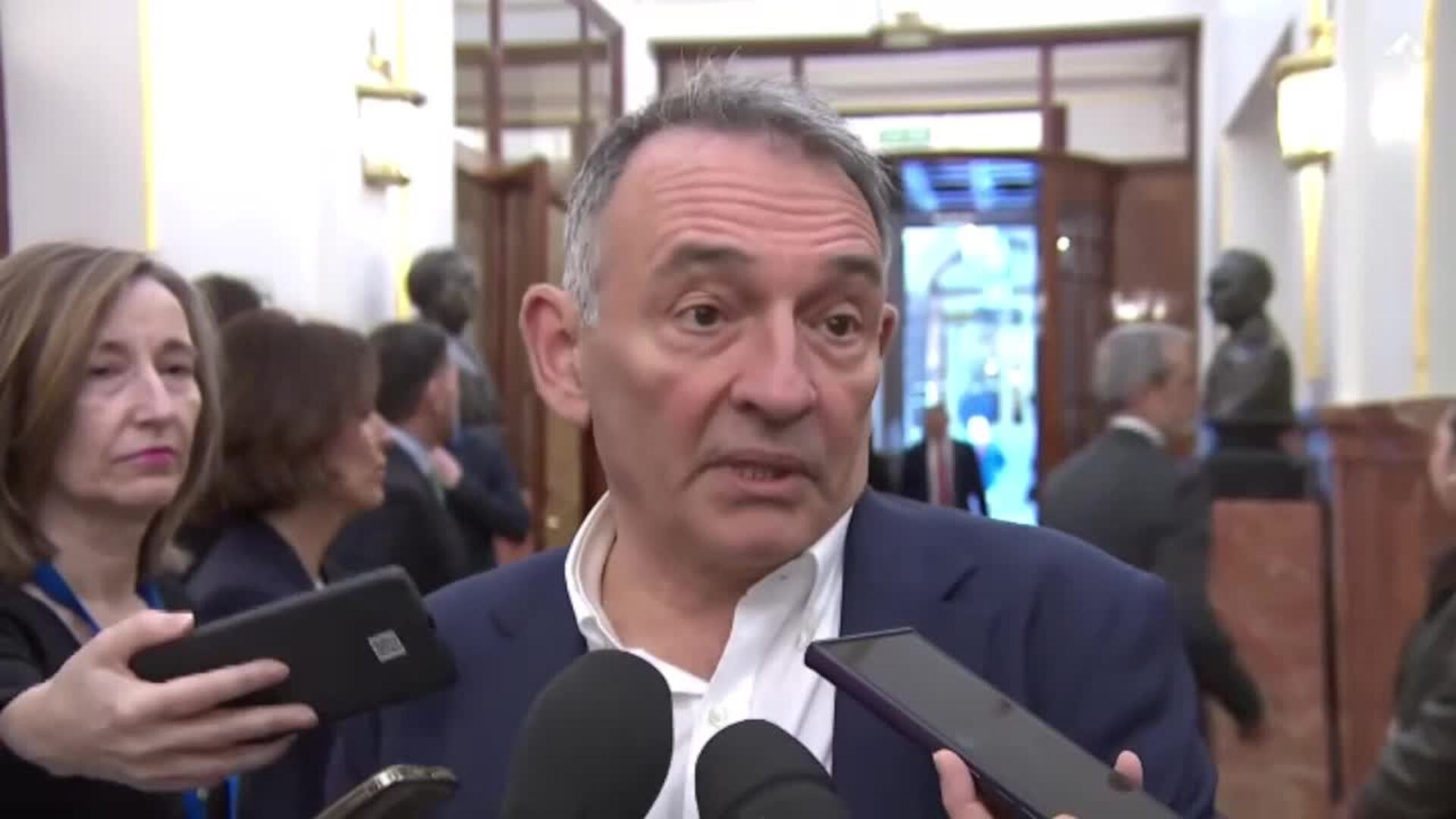 PCE ve una "operación de blanqueo" de Juan Carlos I