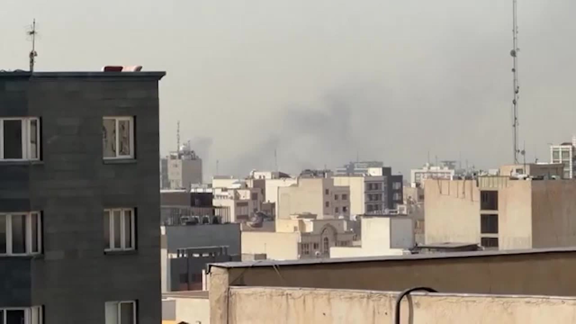 Netanyahu afirma que hay "muchas señales" de que Ali Jamenei "no siga con vida"