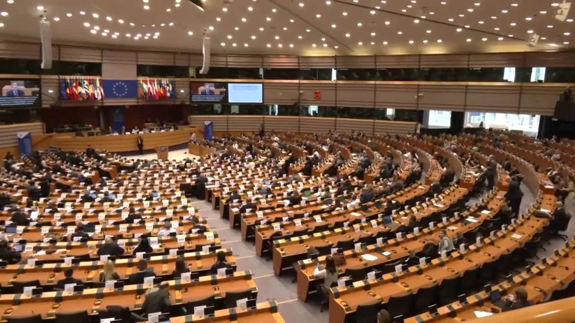 Moreno reclama en Bruselas ayudas para la reactivación económica de Andalucía tras el temporal