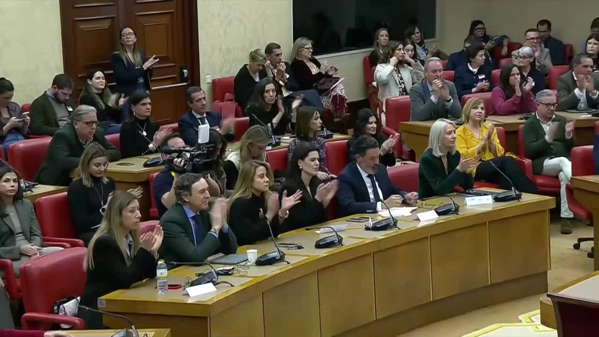 Feijóo acusa a Sánchez de "polemizar" con Trump