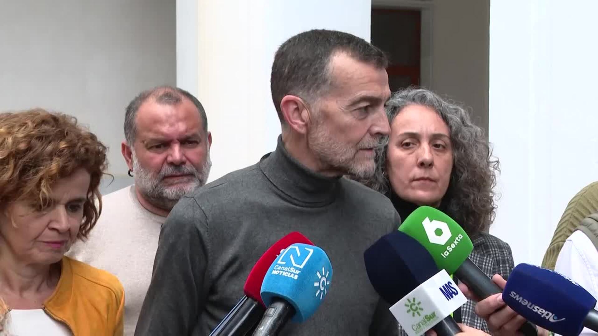 Maíllo no ve "ningún problema" en el envío de una fragata a Chipre