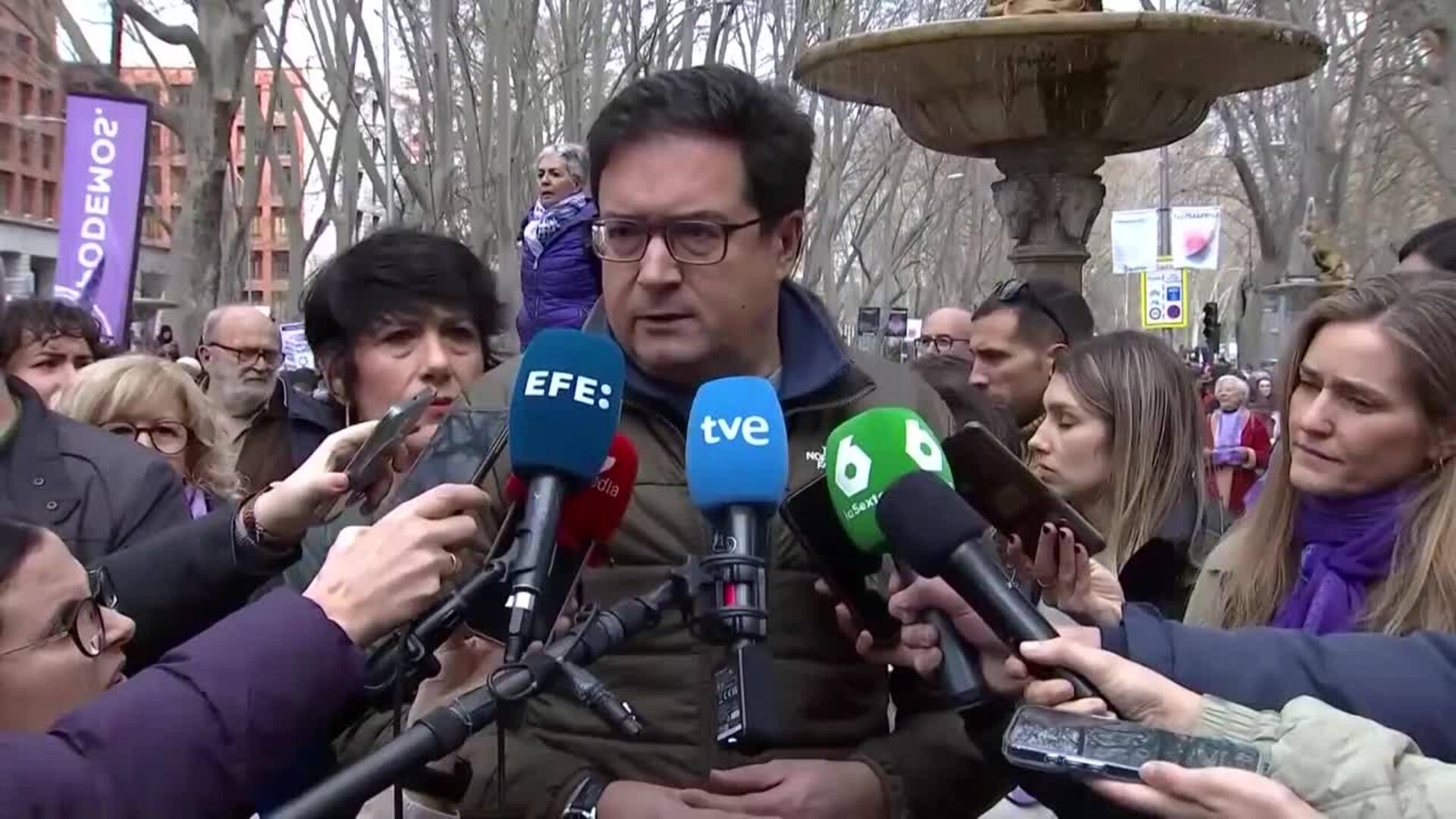 Óscar López arremete contra Ayuso: "Encabeza una ola ultra"