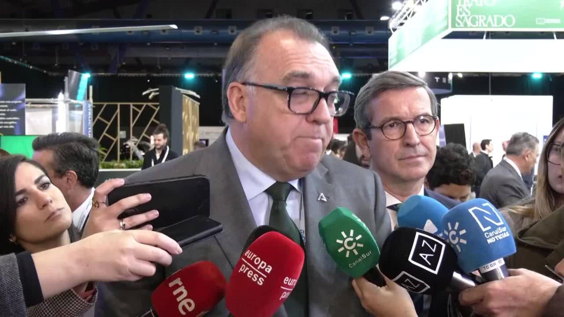 Bernal espera que el espacio aéreo en Oriente Medio esté abierto para Semana Santa