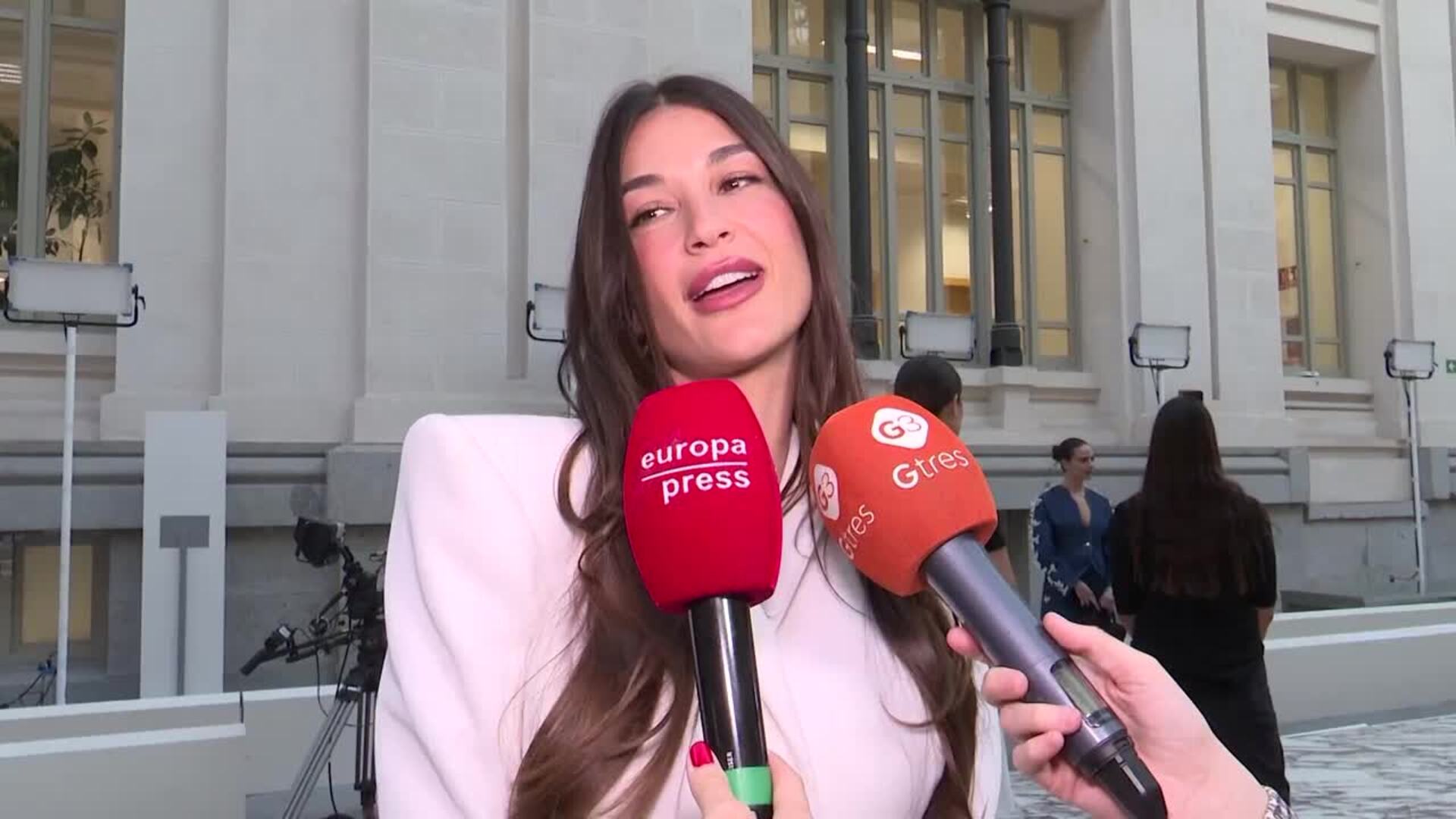 Estela Grande se desmarca de la situación de su ex Diego Matamoros