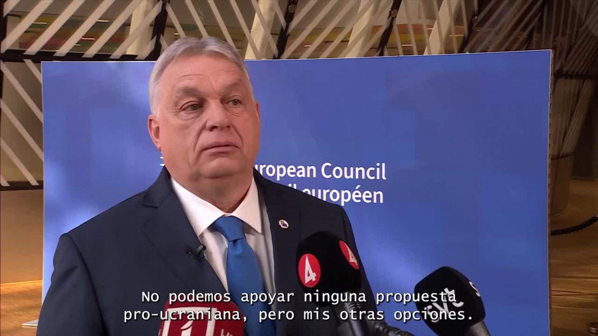 Orbán avisa a los líderes de que solo apoyará a Ucrania si recibe petróleo