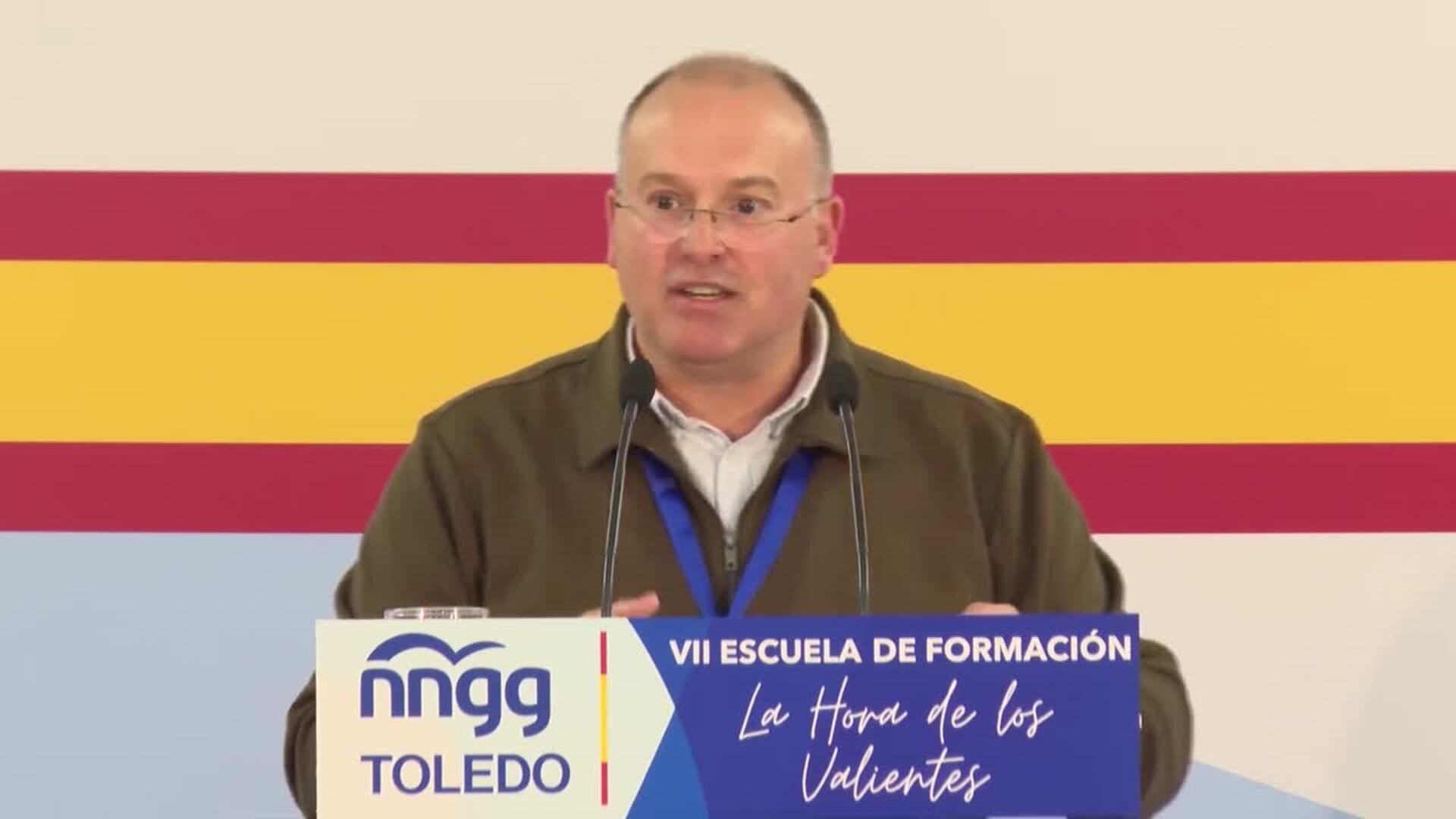 Tellado apremia a Vox a cerrar acuerdos: "Tenemos que entendernos"