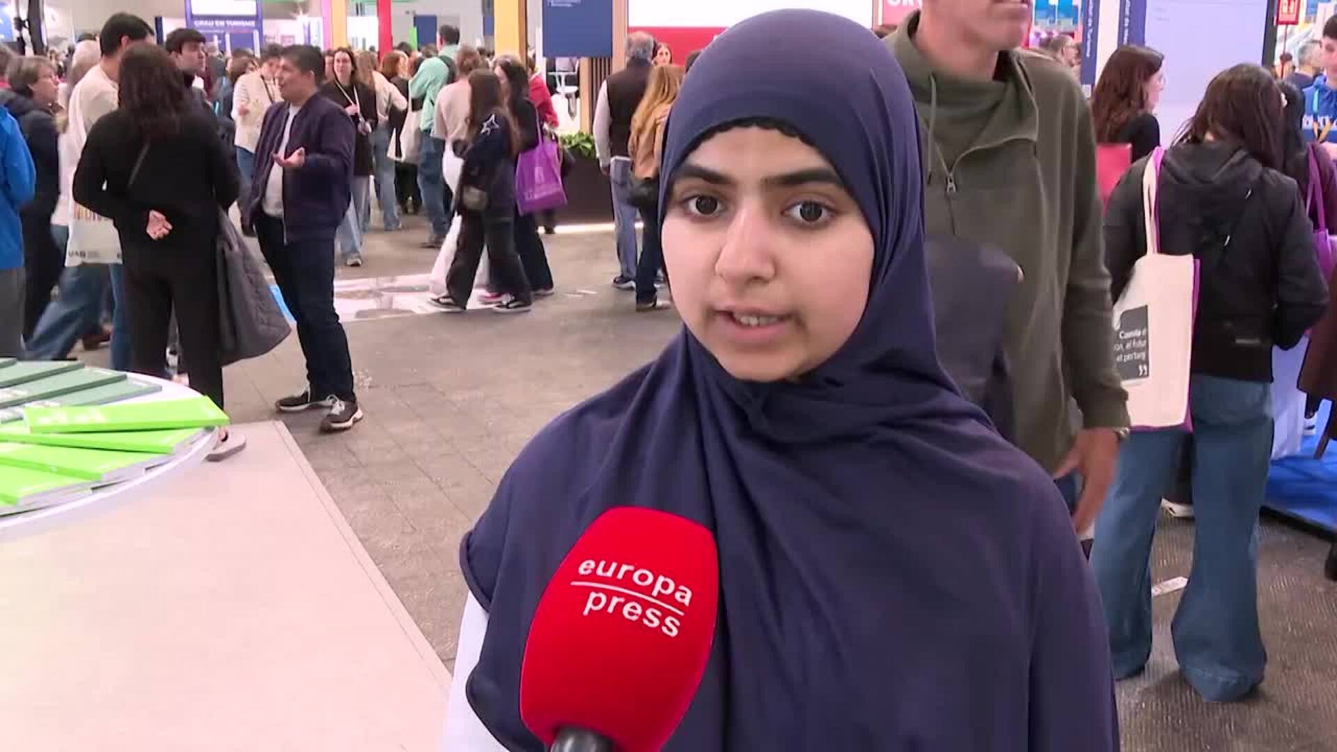 Salud y empresa, entre los estudios más demandados en el Saló de l'Ensenyament