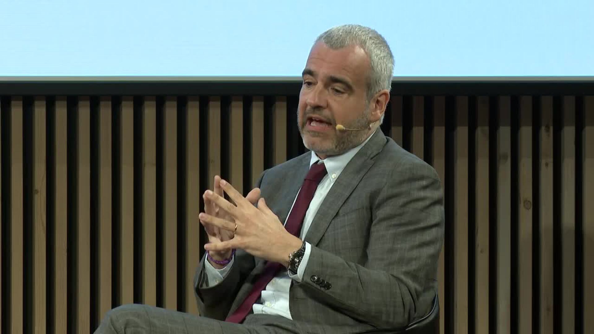 Lucena (Aena) señala una reducción del tráfico de Madrid y Barcelona a Oriente Medio y Asia