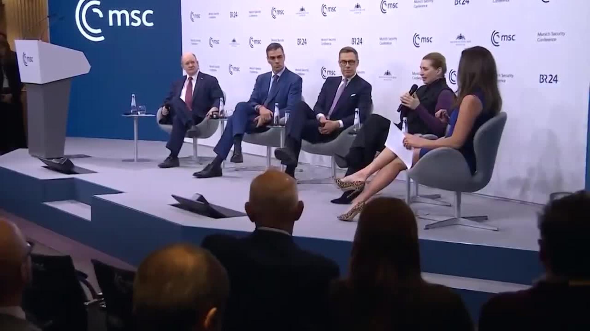 Bloque de izquierdas de la primera ministra danesa gana las elecciones pero tendrá que pactar