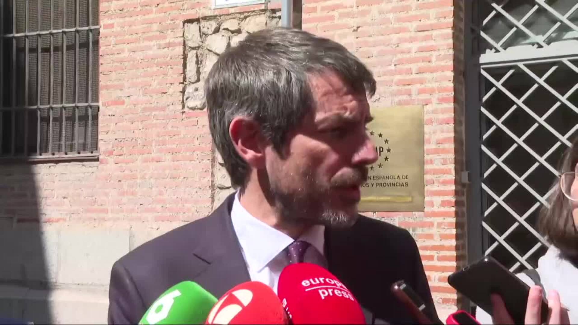 Urtasun: "No caben en este país eventos de ningún tipo donde se excluye a las mujeres"