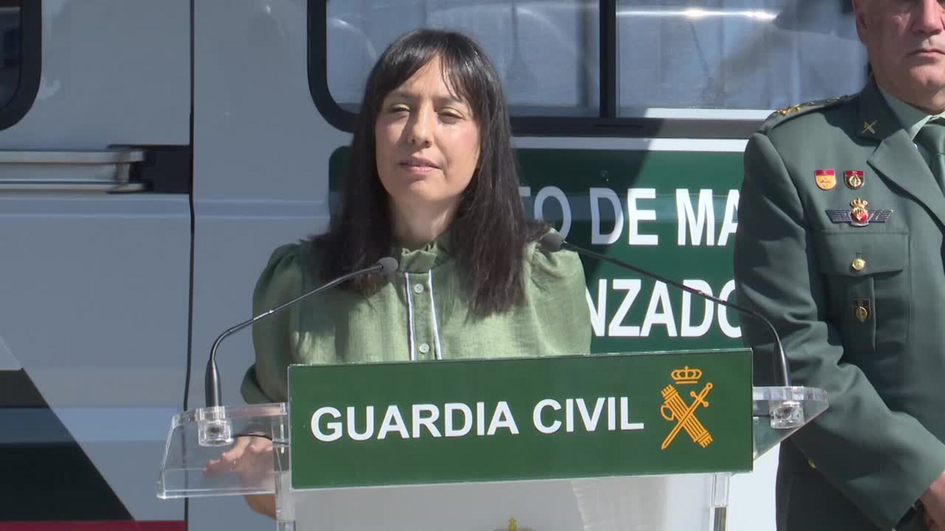 La directora general de la Guardia Civil presenta doce nuevas Oficinas Móviles en Illescas