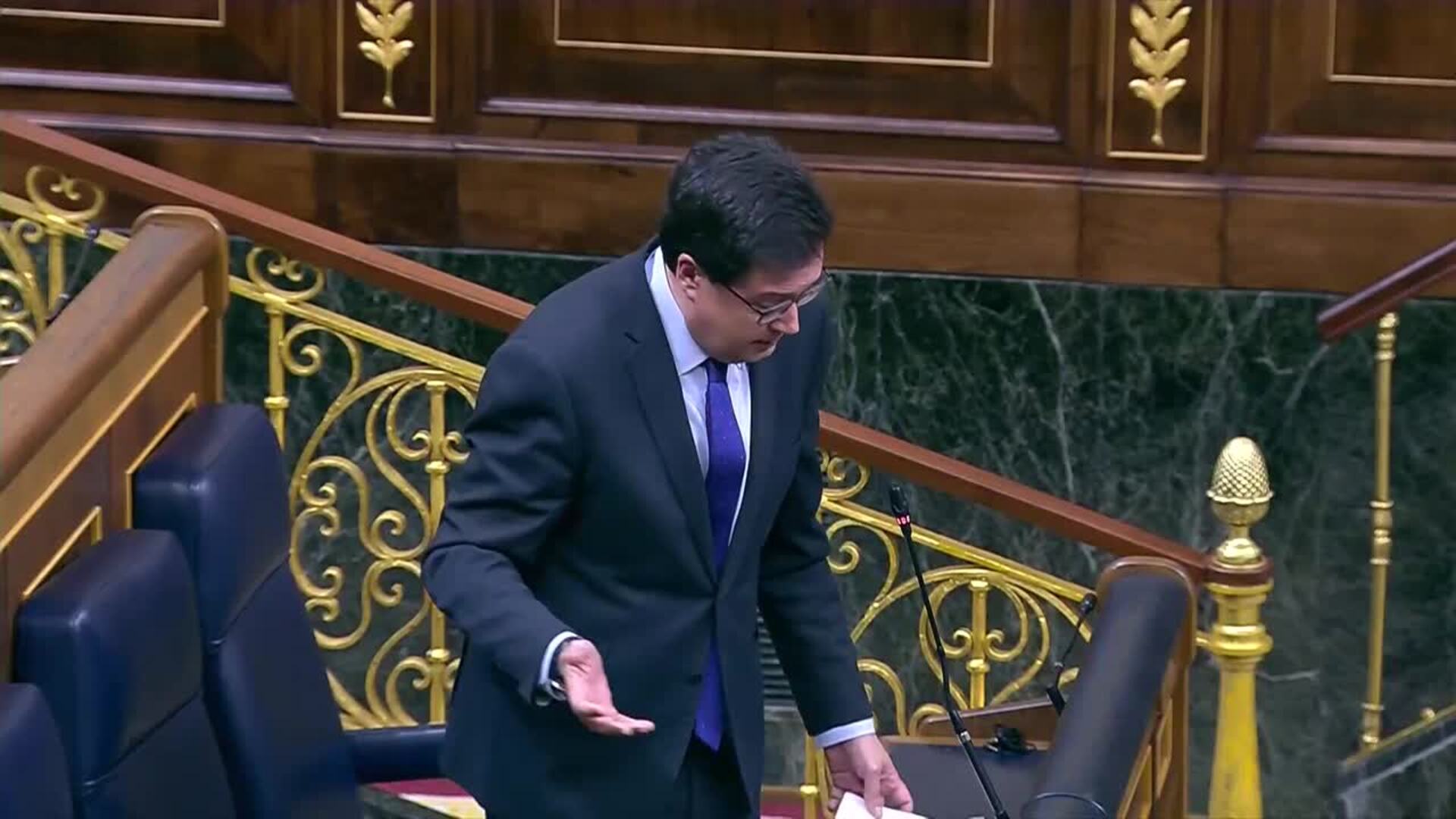 López destaca la caída de la temporalidad en el empleo de la AGE al 4%