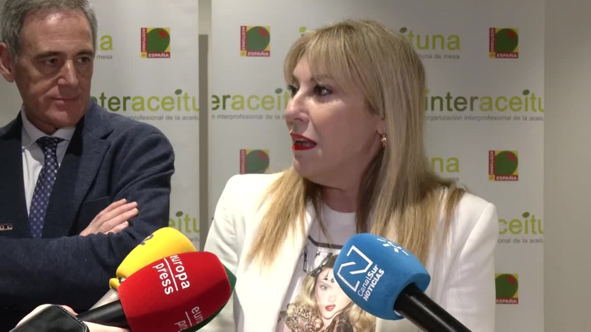 Carolina España pide a Montero más humildad y critica que deje a Andalucía "de segundo plato"