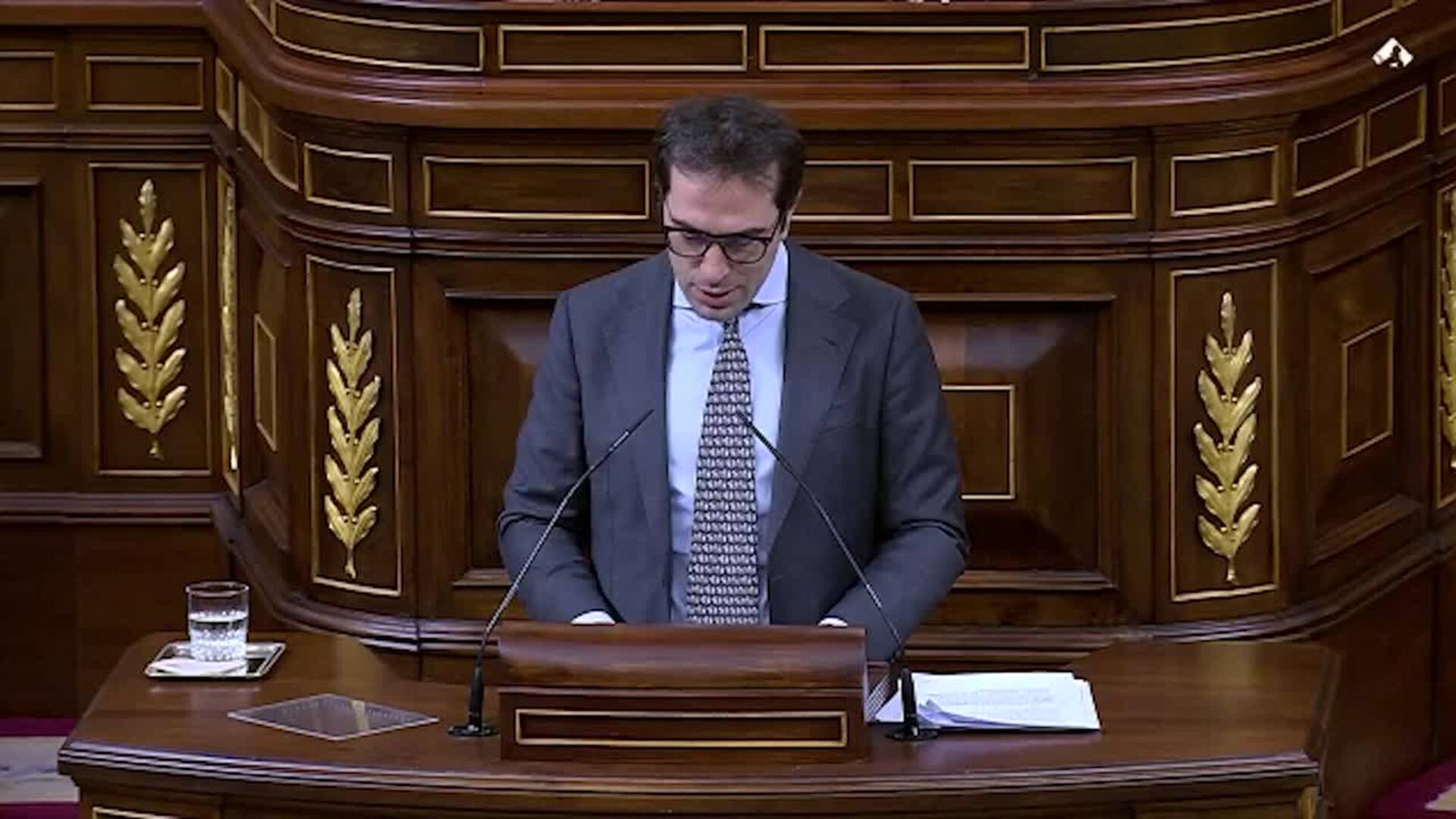 Las gasolineras ya trasladan en torno al 90% de rebajas fiscales al precio de combustible