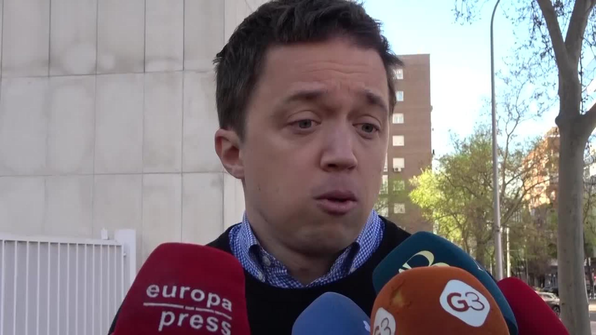 Errejón asegura que se querelló contra Mouliaá para "poner un límite a las difamaciones"