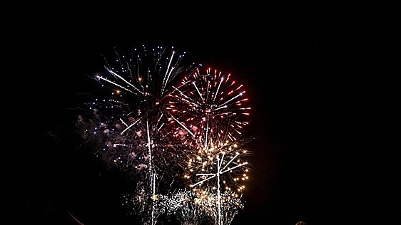 Badajoz tramita los permisos para lanzar los fuegos artificiales este sábado