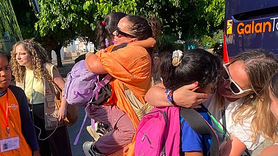 Emoción y alegría para recibir a los niños saharauis en Extremadura