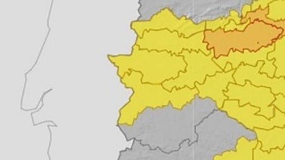Último día de alerta naranja por calor: mañana los termómetros bajan de los 40 grados