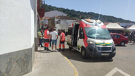 Cuatro personas tuvieron que ser trasladadas al hospital, una de ellas grave, por el atropello múltiple en la provincia de Badajoz