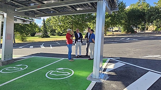 El nuevo aparcamiento de Maltravieso entra en servicio en Cáceres con 64 plazas y puntos de recarga