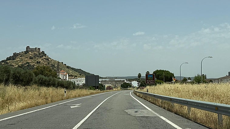 La Junta de Extremadura encarga el proyecto para la carretera 2+1 de Zafra a Jerez de los Caballeros