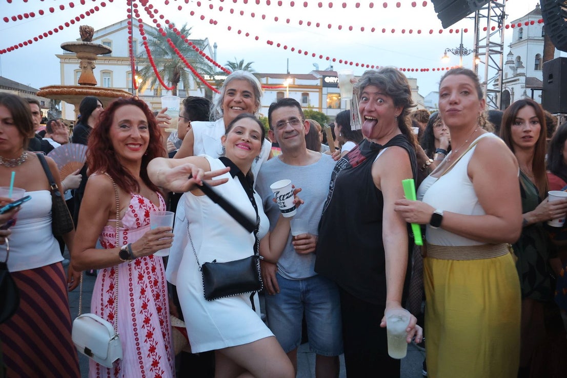 Así se ha vivido en el centro de Mérida el primer día grande de la Feria 2026