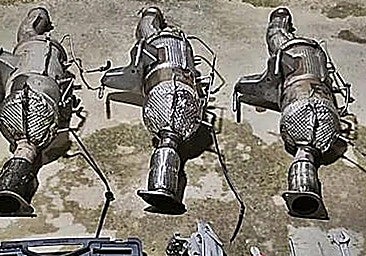 Imagen de catalizadores intervenidos por la Guardia Civil de Mérida en otra oparación contra este tipo de robos en la región.