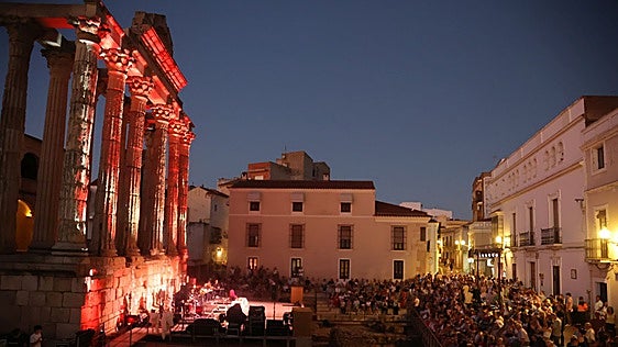 Mérida prolonga su verano cultural con buena nota para 'Las Noches del Patrimonio'