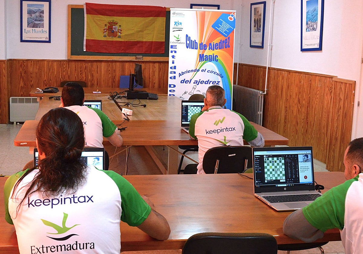 El Gobierno central premia al Club Magic de Mérida por su programa de ajedrez en la cárcel