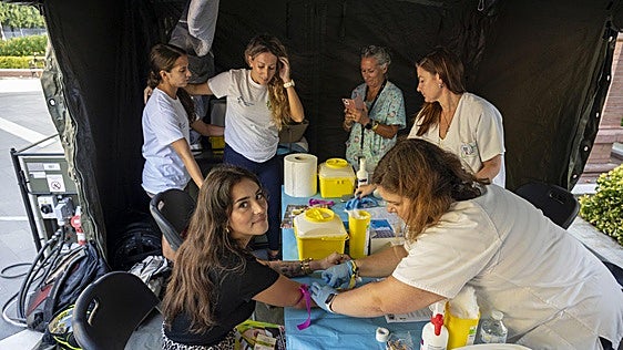 Así ha sido el despliegue de la UME en Badajoz por la donación de médula ósea durante la mañana