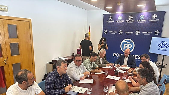 Junta y sindicatos inician la próxima semana la negociación por la homologación salarial