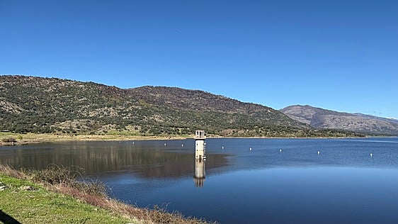 La presa de Plasencia acogerá el domingo una jornada de recogida de residuos