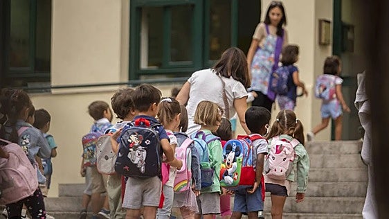 La Junta fija servicios mínimos por la huelga educativa de este jueves y viernes en todo el país