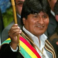 El indígena Evo Morales, investido nuevo presidente de Bolivia