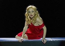 Carmen Machi, durante la obra de teatro 'Juicio a una zorra'. / Archivo