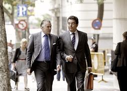 Luis Bárcenas, camino a la Audiencia Nacional. / Archivo