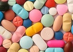 Tipos de medicamentos y pastillas. / Archivo
