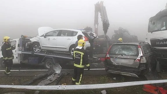 Vista del accidente múltiple de Lugo 