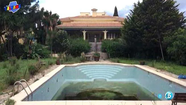 Estado actual de la casa donde Isabel Pantoja vivió con Julián Muñoz. 